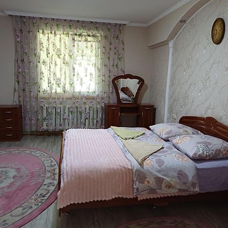Садиба У Курила З Сауною Та Чаном На Дровах Shepot Exteriér fotografie