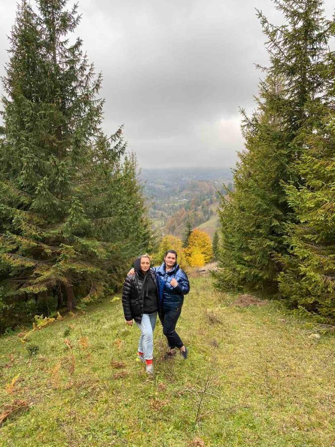 Садиба У Курила З Сауною Та Чаном На Дровах Shepot Exteriér fotografie